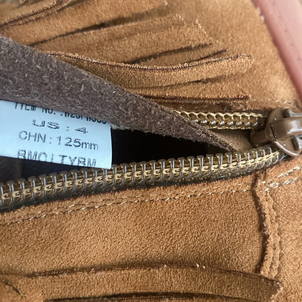 toddler brown zip up moccasin boots with fringe size 4